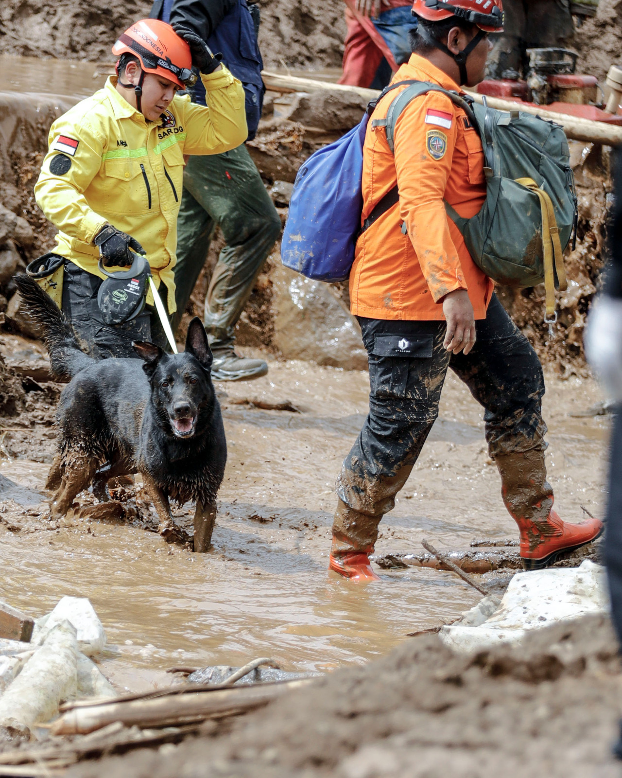 Tim SAR Gabungan Terus Optimalkan Proses Evakuasi Longsor PasirLangu